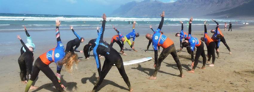 surf en grupo famara